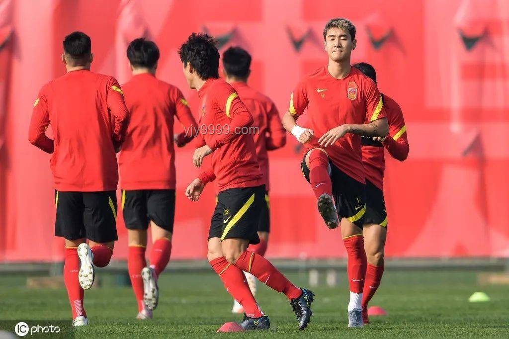 U16国足夺冠历程：5-2大胜澳大利亚